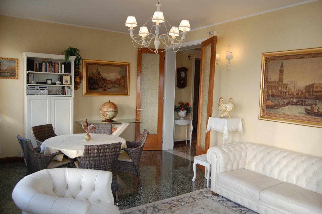 Oasis Golden Lagoon Chalet Lido de Venise Extérieur photo